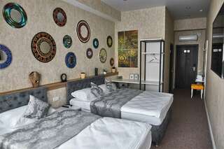 Гостиница July hotel Ставрополь Стандартный трехместный номер (2)-5
