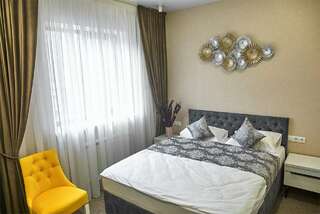 Гостиница July hotel Ставрополь Двухместный стандарт с двуспальной кроватью (6)-1