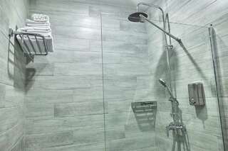 Гостиница July hotel Ставрополь Трехместный стандарт (5)-8