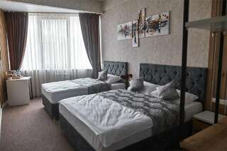 Гостиница July hotel Ставрополь Трехместный стандарт (5)-1