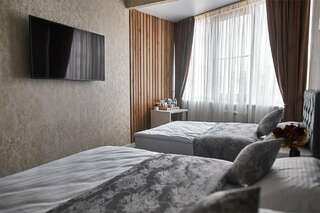 Гостиница July hotel Ставрополь Трехместный стандарт (5)-6